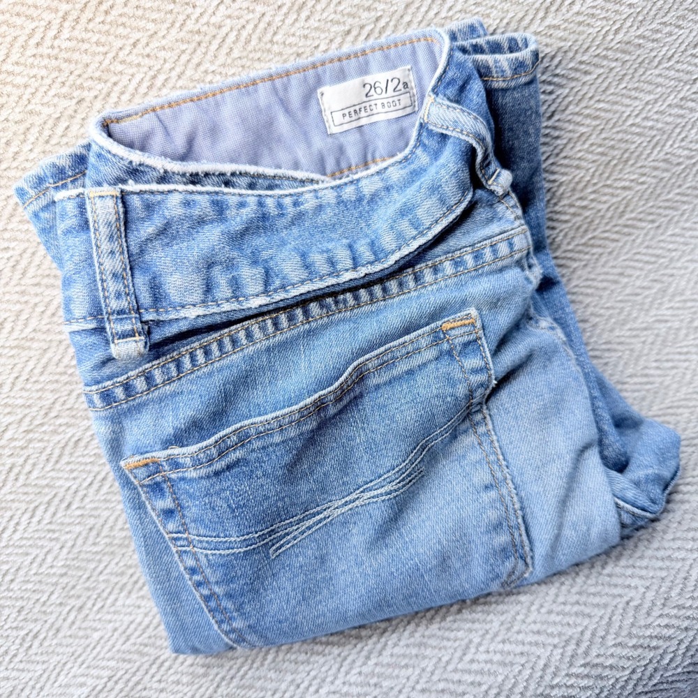 Gap Perfect Boot Jeans Size 26/2a Light Blue Cotton Blend Denim Bootcut Casual